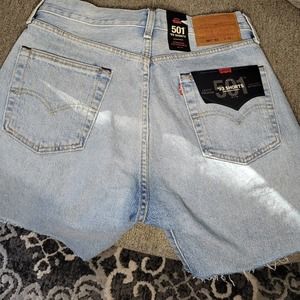 Levi's 501 shorts cut off style Nwt